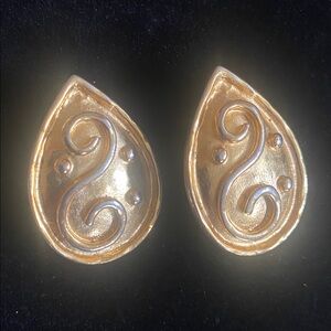Vintage Erwin Pearl Gold Teardrop Earrings